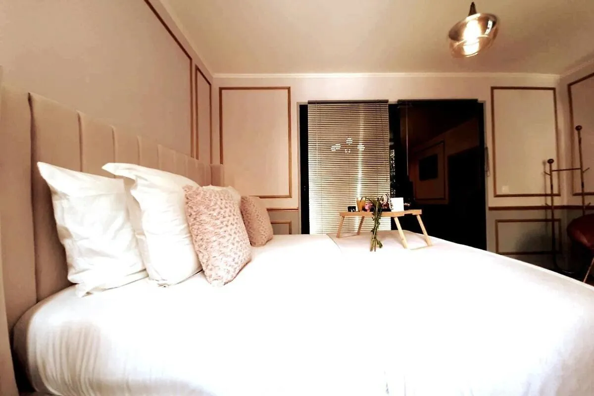 Apartment Da Vinci Montmartre Aircon Paris